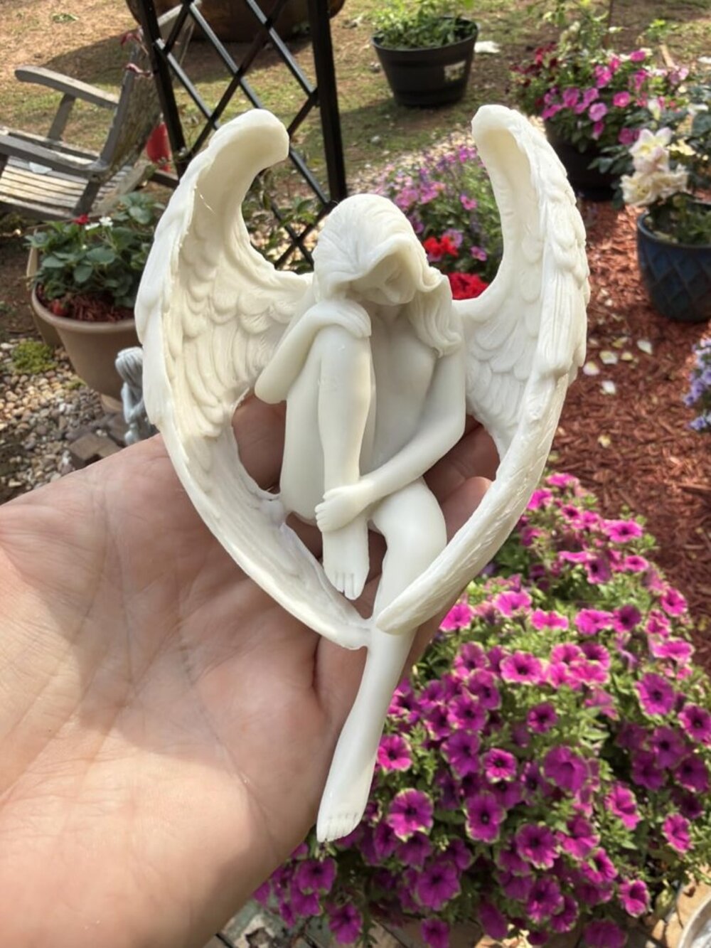 Elegant Guardian White Angel Kneeling Resin Statue Inspirational Home Décor Art
